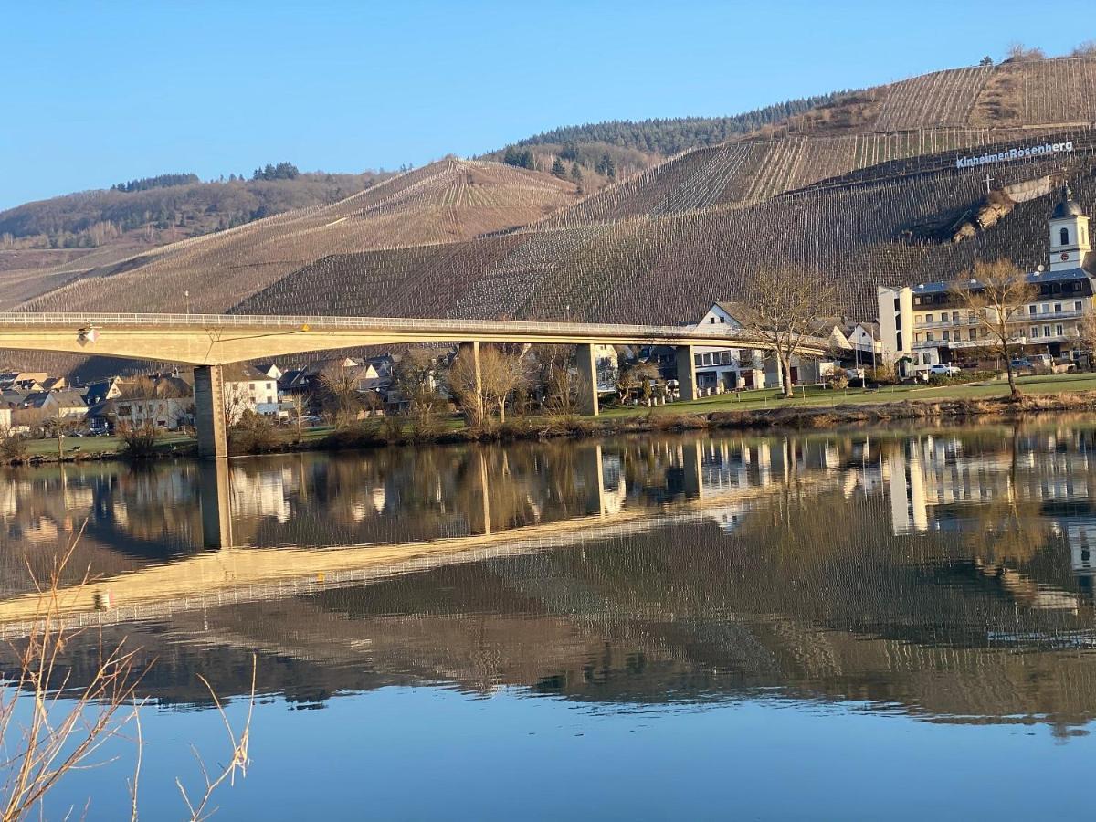 Mittelmosel Panorama Ferienwohnung Kinheim Eksteriør bilde